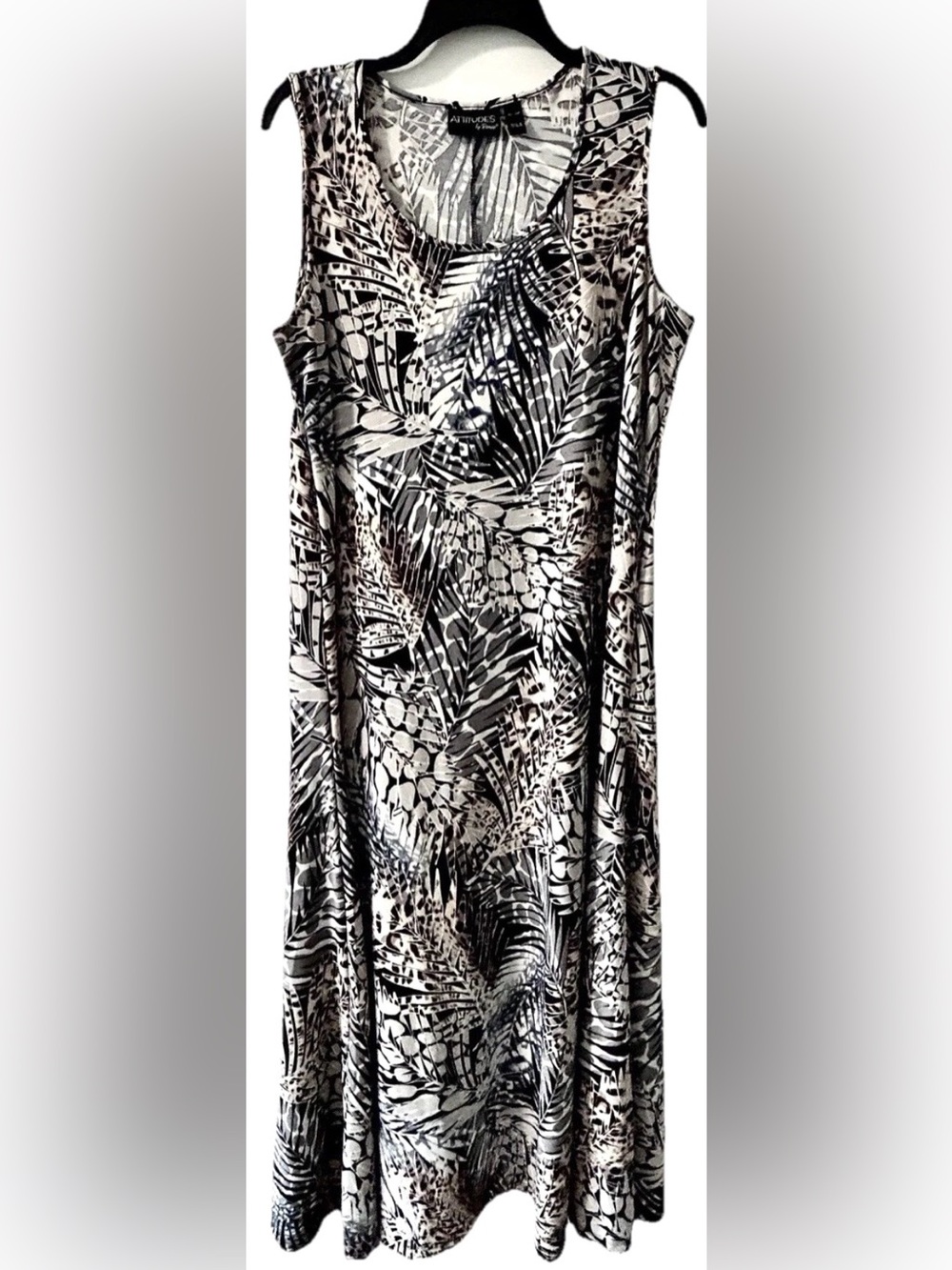 SALE! Attitudes by Renee Women's Palm Print Sleeveless Maxi Dress XLP